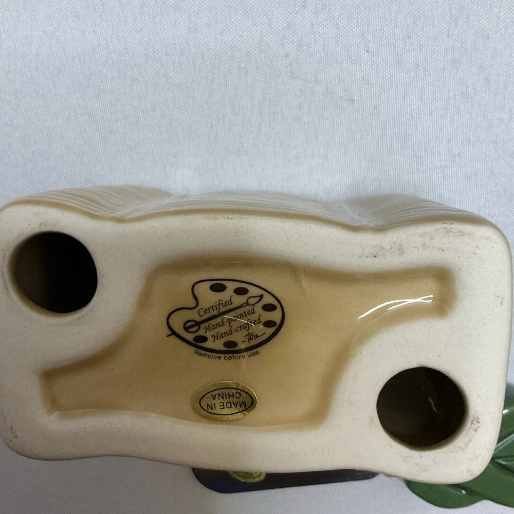 Leaf Design Cheese/Butter Spreaders Set With Ceramic Straw Bale‎ Holder